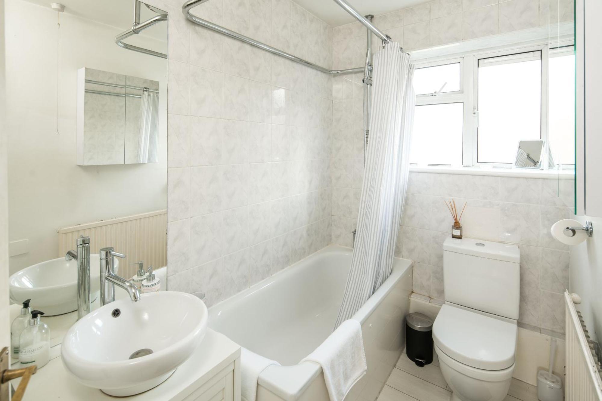 Ladbroke Grove Apartment ลอนดอน ภายนอก รูปภาพ